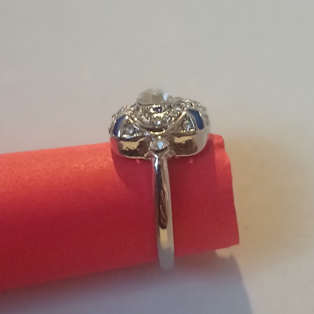 Silver and Blue Gemstone Ring - Picture 9 of 10